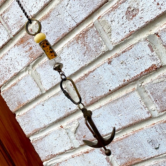 Anchor, Skull & Crossbones Necklace - Picture 10 of 12